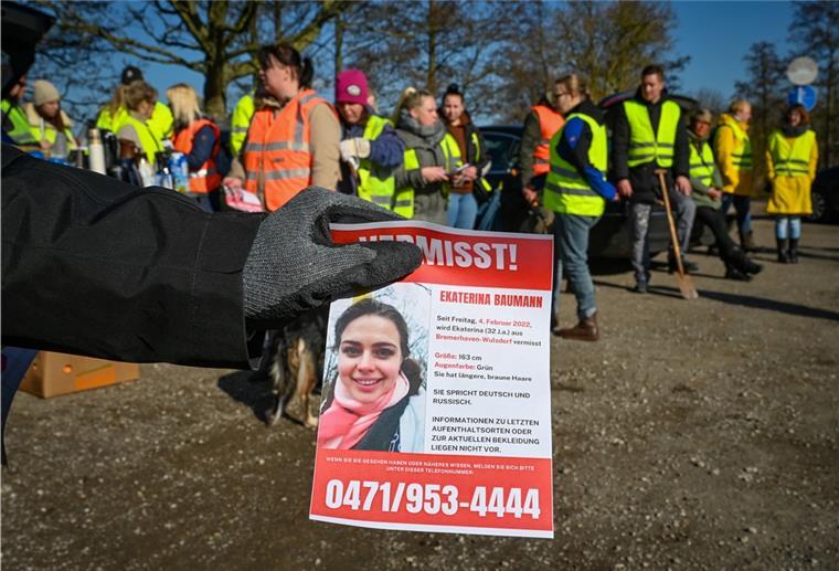 Die Initiative sucht wieder nach Ekaterina Baumann. Dieses Mal an der Geeste zwischen Tidesperrwerk und Autobahn.