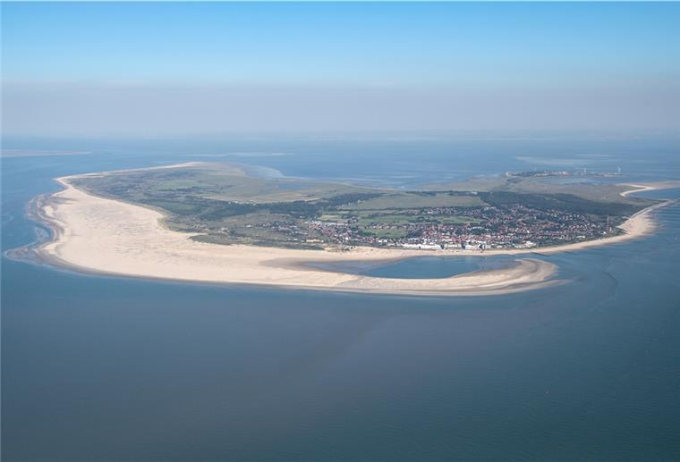 Die Insel Borkum aus der Luft.
