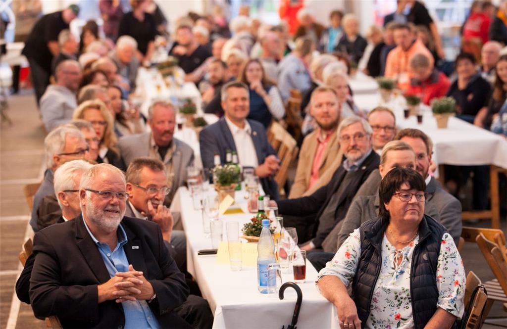 Die Investition in das mehr als 600 Quadratmeter große Festzelt hatte sich geloh...