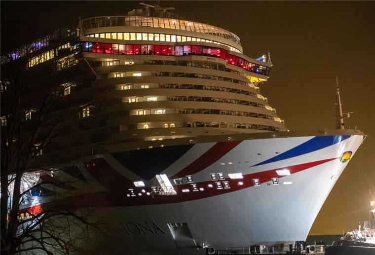 Die „Iona“ kommt nach Bremerhaven