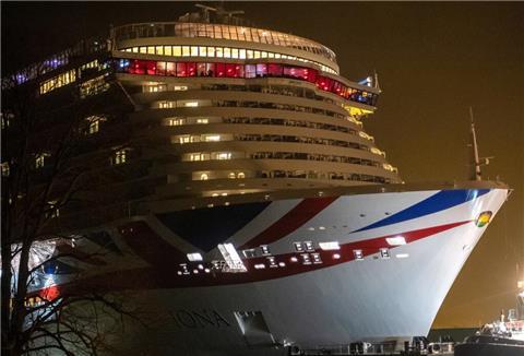 Die „Iona“ kommt nach Bremerhaven