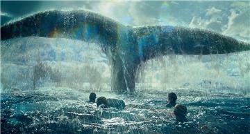 Die Jagd auf den weißen Wal Moby Dick steht im Mittelpunkt des Films "Im Herzen der See", der am 5. August  im Kino im Hafen gezeigt wird. Foto Warner Brothers