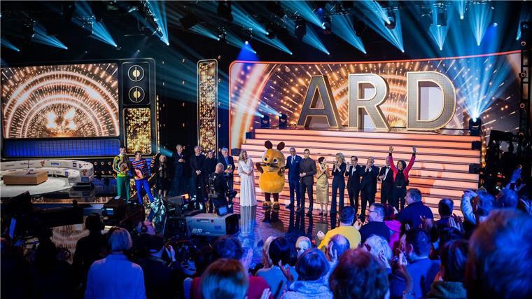Schimanski und ESC: So erinnern sich Promis an 75 Jahre ARD Die Jubiläumsshow soll am Samstagabend im Ersten ausgestrahlt werden.
