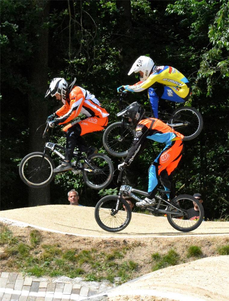 Geplante BMX-Bahn in Hagen: Die Jugendlichen warten und warten und warten Die Jugendlichen in Hagen warten auf einen BMX-Parcours - so wie ihn hier ihre Altersgenossen in Bremerhaven schon haben. Foto Archiv