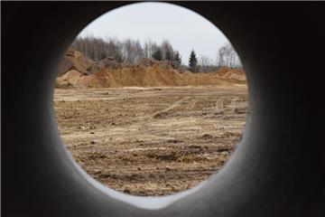 Die Kanalbau- und Erdarbeiten im Baugebiet "Eckerkamp" in Selsingen sind nach fünf Monaten nun abgeschlossen.  Jetzt können die Häuslebauer anrücken.