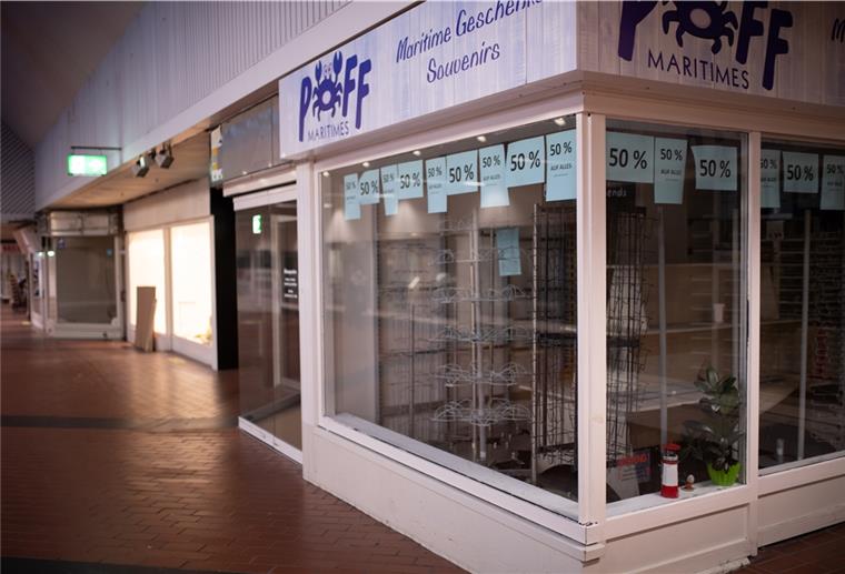 Die Karstadt-Passage in Bremerhaven nach dem Auszug der Mieter. 