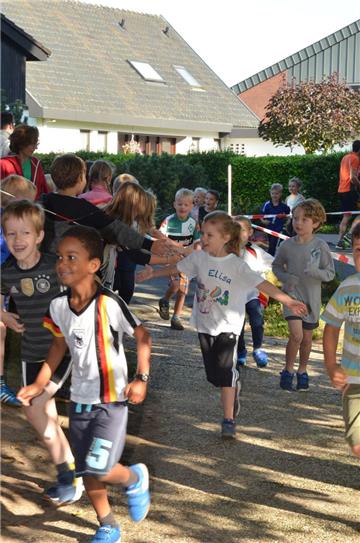 Die Kinder gaben alles, um eine möglichst hohe Summe für die Schule zu erlaufen.
