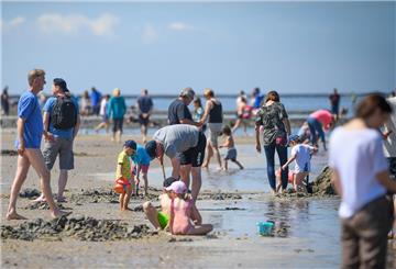 Die Küste (wie hier in Cuxhaven-Dehnen) hat in diesem Sommer davon profitiert, dass sich etliche Touristen nicht ins Ausland getraut haben.