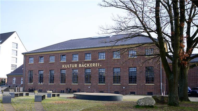 Die Seele Sylts - Lüneburger Foto-Ausstellung Die Kunsthalle Lüneburg zeigt eine umfassende Ausstellung zur Kultinsel Sylt.
