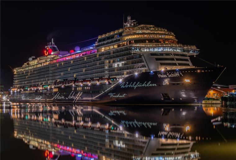 Diese Kreuzfahrtschiffe werden heute in Bremerhaven erwartet Die „Mein Schiff 1“ kommt nach Bremerhaven, lässt aber die Passagiere nur aussteigen.