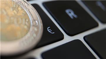 „Die Menschen werden nach jetziger Planung frühestens im Jahr 2028 zum ersten Mal mit dem digitalen Euro bezahlen können.“