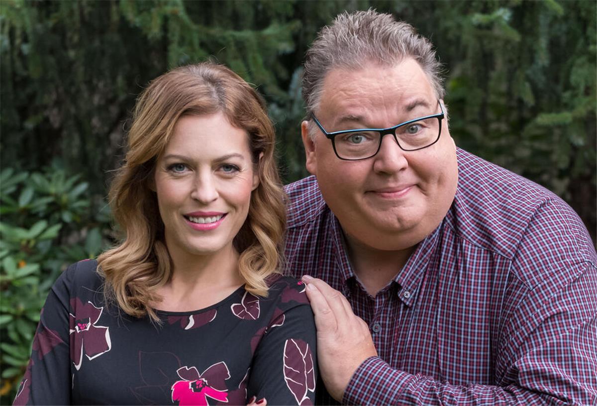 Cuxhavener im Fernsehen: Jörn ist Kandidat in der TV-Show „BINGO!“ Die Moderatoren der Umweltlotterie "Bingo!", Jule Gölsdorf und Michael Thürnau sind auch am Sonntag wieder am Start, wenn Jörn aus Cuxhaven an der Quiz-Show teilnimmt.