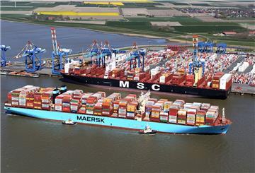 Die MSC Isabella Munkebo Maersk und Mayview Maersk sorgen gemeinsam mit vielen anderen Schiffen für gute Umsätze.