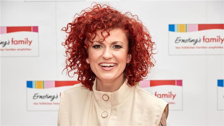 No-Angels-Sängerin Lucy will im Dschungel die Krone Die Musikerin Lucy Diakovska von den „No Angels“ ist dieses Jahr im Dschungelcamp dabei.