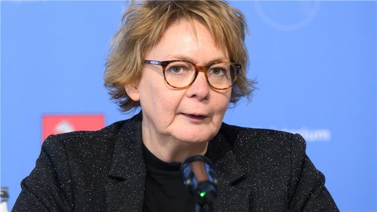 Die niedersächsische Innenministerin Daniela Behrens (SPD) sieht den Verfassungsschutz als „Frühwarnsystem der Demokratie“. (Archivbild)