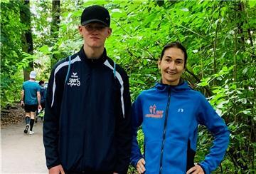 Die Nordenhamer Tammo Doerner und Tanja Lischewski nahmen mit Erfolg am Eilenriederrennen in Hannover teil.