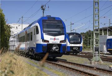 Die NordWestBahn steht im Depot.