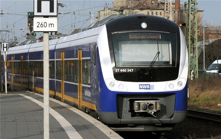 Die Nordwestbahn will mehr Lokführer zur Verfügung stellen.