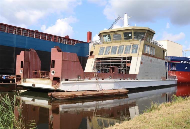 Reederei plant neue Fährlinie zwischen Norddeich und Norderney Die neue Fähre „Meine Fähre 1“ liegt an einer Werft in Groningen.