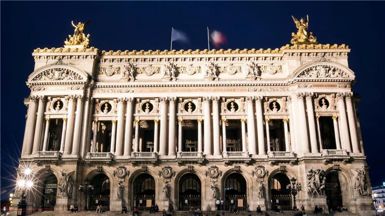 Pariser Oper schließt wegen Umbauarbeiten Die Pariser Opéra Garnier wird derzeit einer Schönheitskur unterzogen.