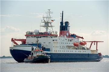 Die "Polarstern" nimmt von Bremerhaven aus wieder Kurs auf die Antarktis.