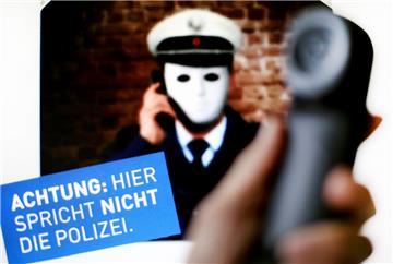 Die Polizei aus Rotenburg warnt vor Anrufen von falschen Polizisten.