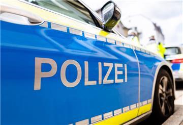 Die Polizei ermittelt nach einem Diebstahl bei einem Zevener Gebrauchtwagenhändler. 