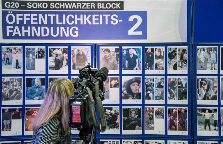 Die Polizei fahndet erneut mit Bildern nach mutmaßlichen G20-Gewalttätern aus Hamburg.