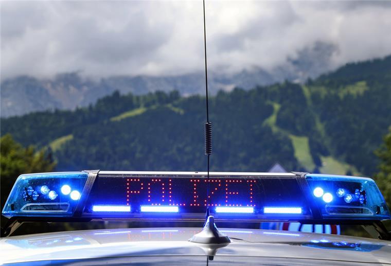 Mit 3,47 Promille unterwegs Die Polizei stoppte am Sonntag einen Fahrer, der stark alkoholisiert mit seinem Auto unterwegs war.
