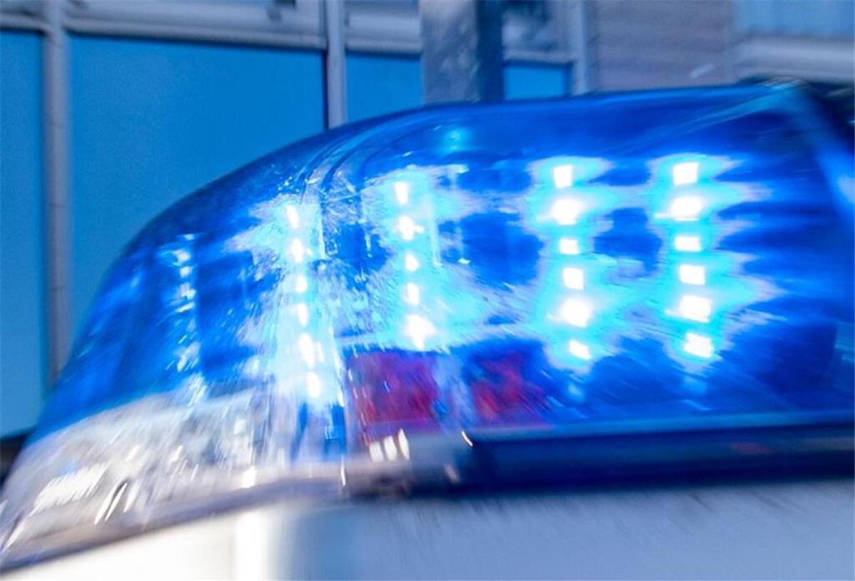 Wer hat ihn gesehen? Mann (84) in Gyhum vermisst (Foto im Artikel) Die Polizei sucht in Gyhum nach einem vermissten Senior.
