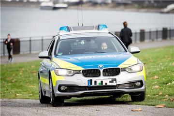 Die Polizei sucht nach Zeugen eines Unfalls auf der Hans-Böckler-Straße.