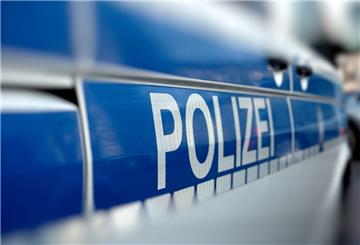 Die Polizei sucht Zeugen, die Hinweise auf den oder die Exhibitionisten geben können. Am Wochenende waren mehrere Frauen belästigt worden.