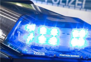 Blaulicht auf Streifenwagen 