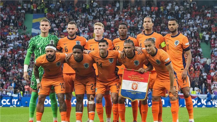 Anreisechaos: Pressekonferenz der Niederlande abgesagt Die Pressekonferenz der Niederlande findet nicht wie geplant statt.