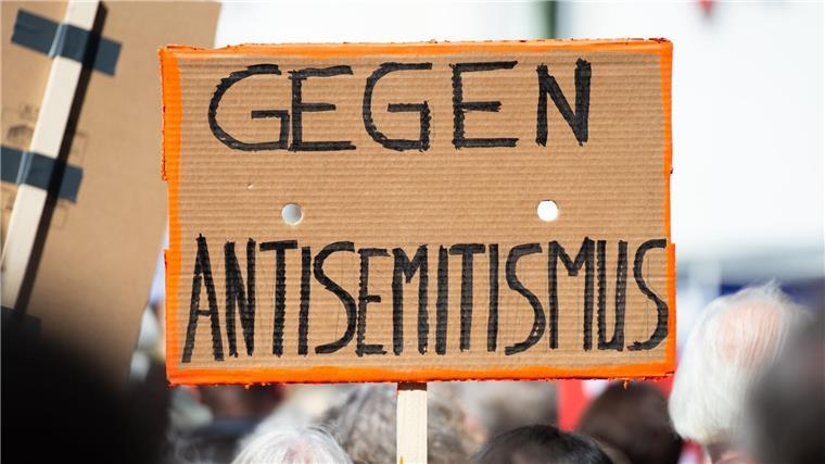 Die Recherche- und Informationsstelle Antisemitismus (RIAS) in Niedersachsen stellt ihren Jahresbericht für 2024 vor. (Symbolbild)