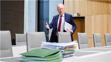 Die rot-grüne Regierung von Ministerpräsident Stephan Weil steht wegen ihres Haushaltsplanentwurfs in der Kritik.