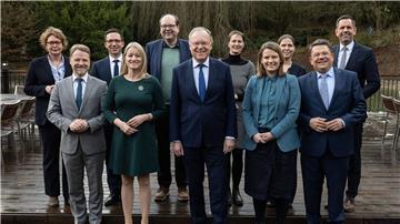 Die rot-grünen Ministerinnen und Minister stehen zur Halbzeit ihrer Regierungszeit unter wachsendem Druck. (Archivbild)