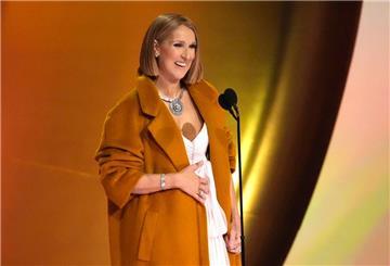 Die Sängerin Céline Dion will ihren Kampf gegen ihre Krankheit in dem Dokumentarfilm „I Am: Céline Dion“ festhalten.