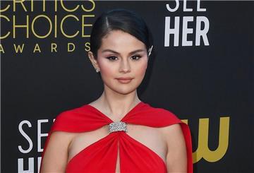 Die Sängerin und Schauspielerin Selena Gomez redet über KI.