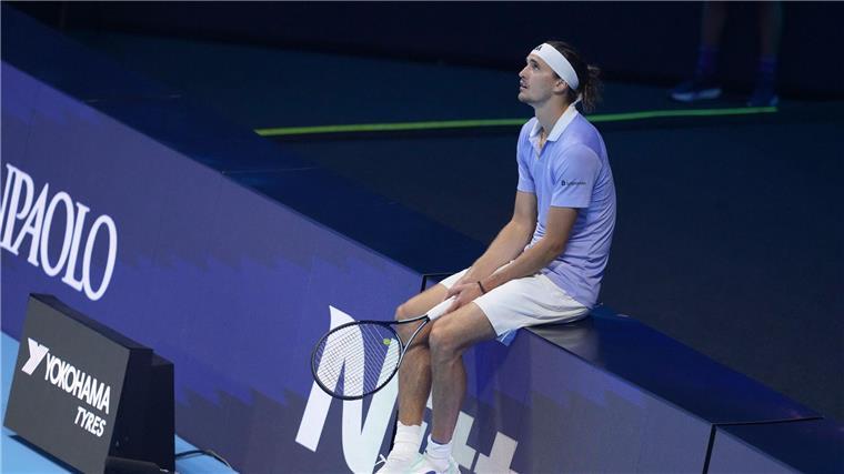 Zverev denkt um - Mit offensiverem Stil zum Grand-Slam-Coup? Die Saison von Alexander Zverev endet mit einer Niederlage gegen Taylor Fritz.
