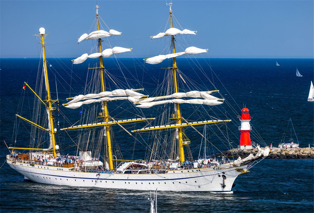 Das Segelschulschiff der Deutschen Marine, die "Gorch Fock".