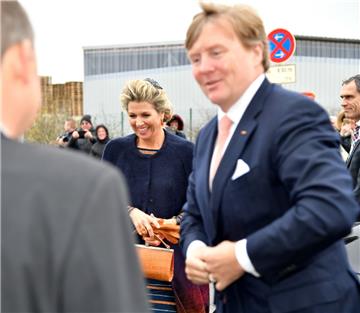 Die schönsten Fotos vom königlichen Besuch in Bremerhaven. Foto: Scheschonka