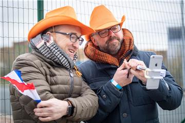 Die schönsten Fotos vom königlichen Besuch in Bremerhaven. Foto: Hartmann