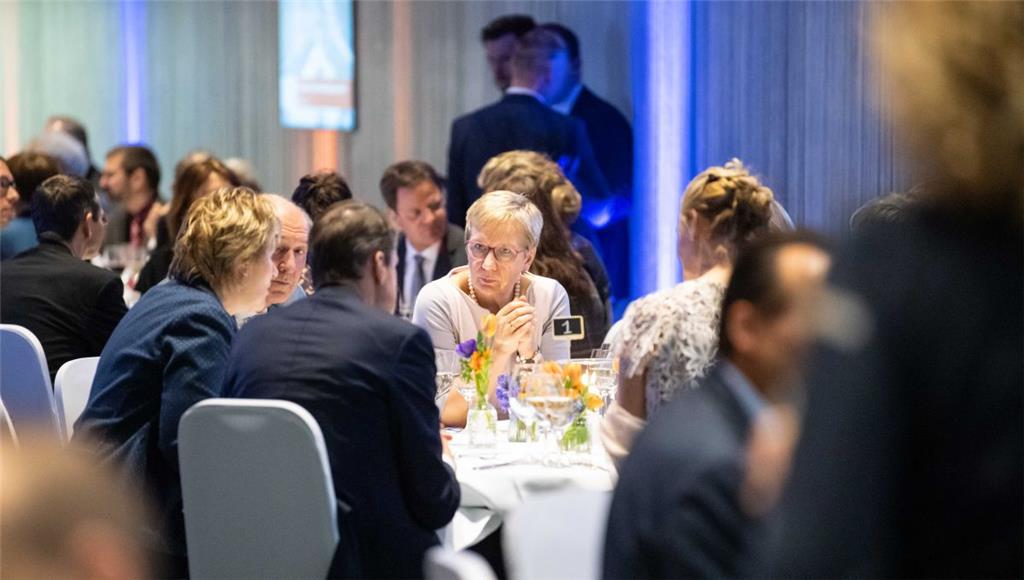 Die schönsten Fotos vom königlichen Besuch in Bremerhaven. Foto: Hartmann