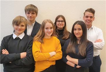 Die Schülervertretung des Lloyd-Gymnasiums fordert weniger Klausuren während der Corona-Krise.