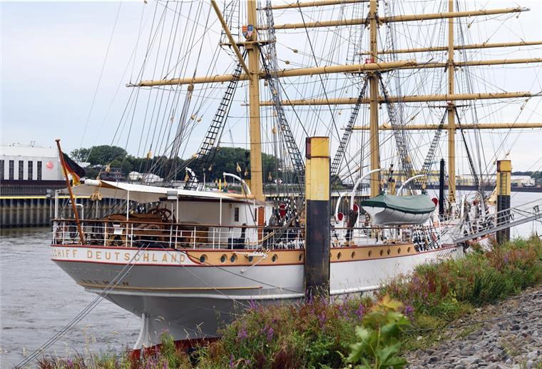 Die „Schulschiff Deutschland“ in Bremen-Vegesack.