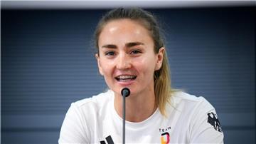 Die Schwimmerin Elena Semechin peilt Paralympics-Gold über 100 Meter Brust an.