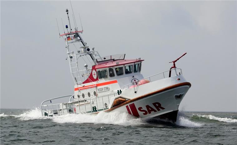 Die Seenotretter der Deutschen Gesellschaft zur Rettung Schiffbrüchiger (DGzRS) stellt die Jahresbilanz für 2018 vor.