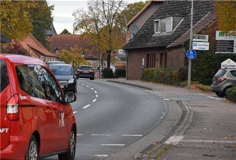 Die Selsinger Ortsdurchfahrt soll erneuert werden. Wann genau die Arbeiten an der Bundesstraße 71 aufgenommen und wie lange sie dauern werden, ist noch unklar.