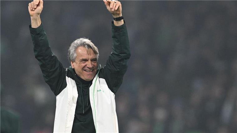 K.o. für Simonis? Wolfsburg-Pleite in Bremen Die späte Wende freut Werder-Trainer Horst Steffen.